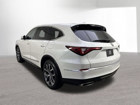 Used 2024 Acura MDX SH-AWD w/ Technology Package image 32