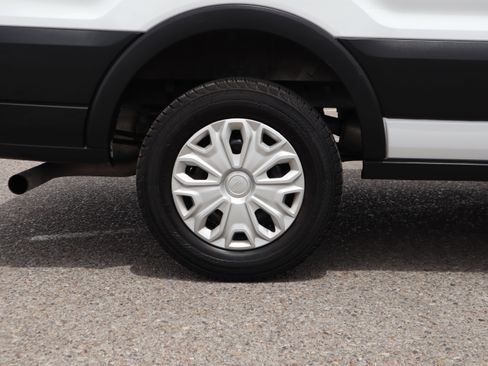 Certified 2024 Ford Transit 350 XLT RWD image 12