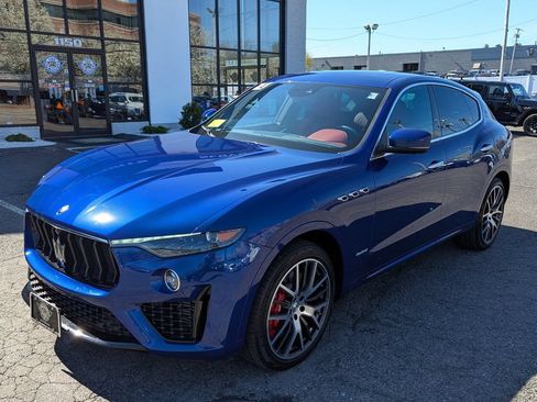 Used 2021 Maserati Levante S GranSport AWD/4WD image 2