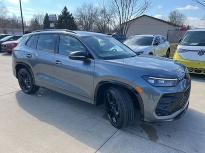 New 2026 Volkswagen Tiguan SE R-Line