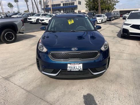 Used 2019 Kia Niro LX FWD image 8