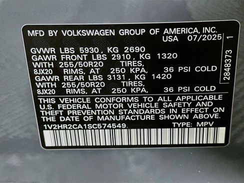 Used 2025 Volkswagen Atlas SE AWD/4WD image 12
