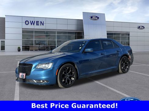 Used 2020 Chrysler 300 S w/ 300S Premium Group RWD image 1