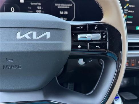 New 2026 Kia Sorento SX Prestige AWD/4WD image 25