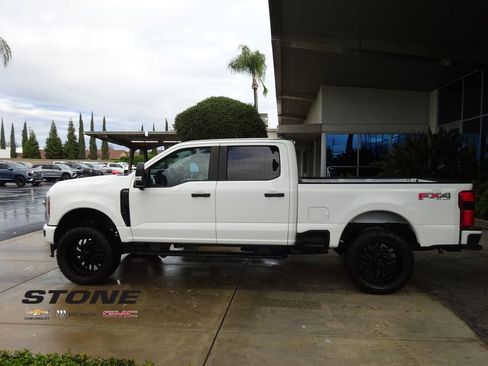 Used 2024 Ford F250 XL w/ STX Appearance Package image 4