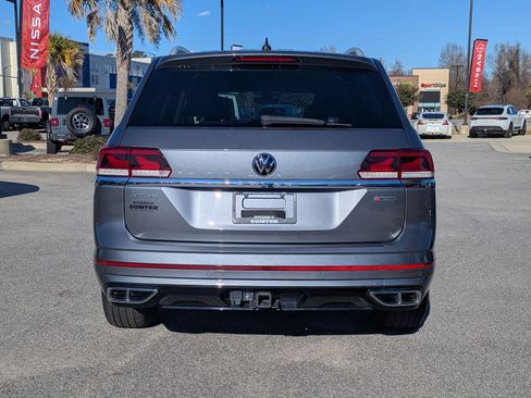 Used 2022 Volkswagen Atlas SEL Premium image 5