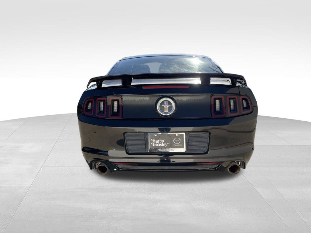 Used 2014 Ford Mustang Coupe RWD image 6
