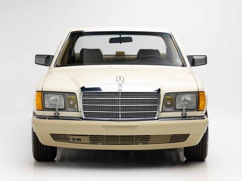 Used 1991 Mercedes-Benz 350 SD image 5