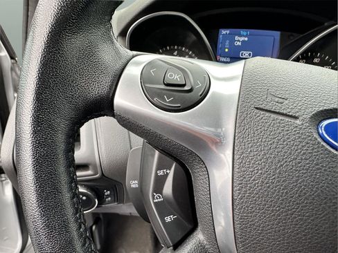 Used 2014 Ford Focus SE w/ Equipment Group 201A image 16