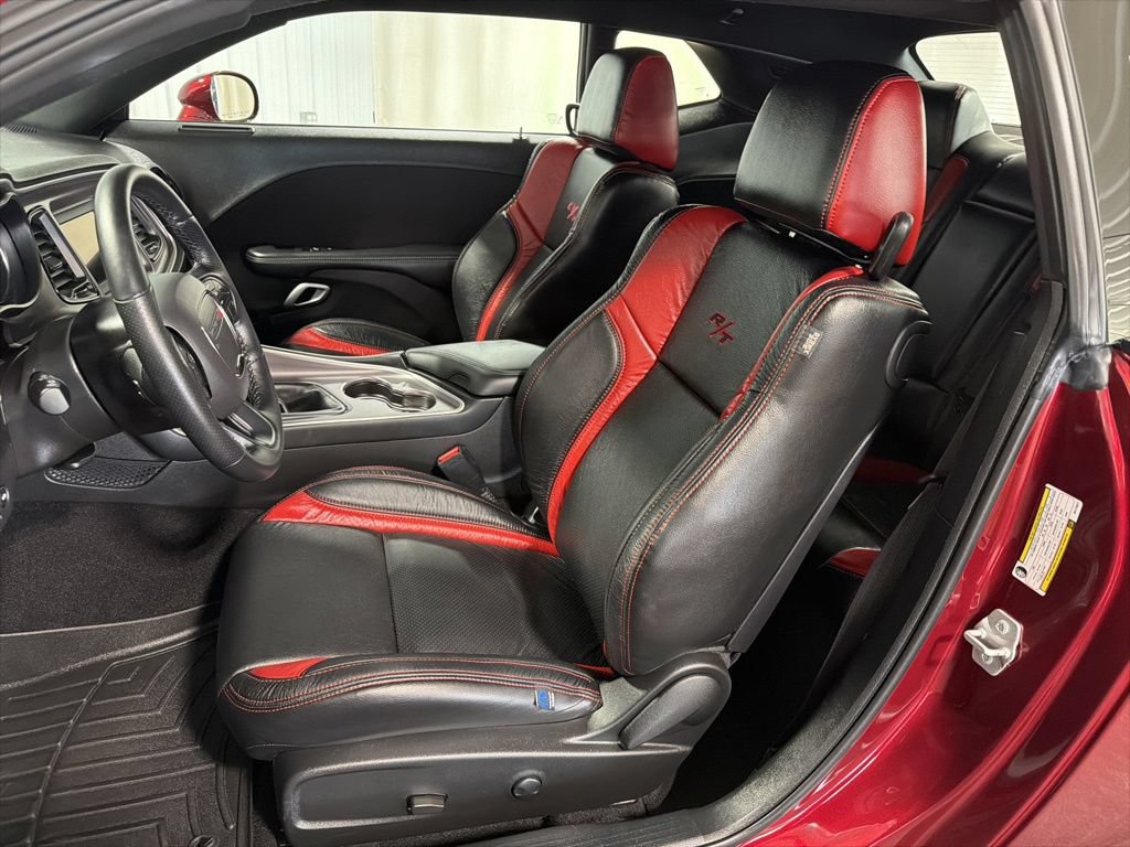 Used 2022 Dodge Challenger R/T w/ Cold Weather Group RWD image 5