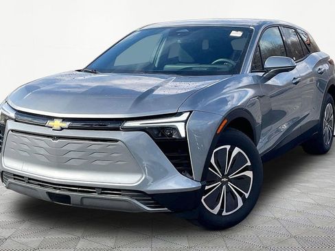 New 2025 Chevrolet Blazer EV LT RWD image 1