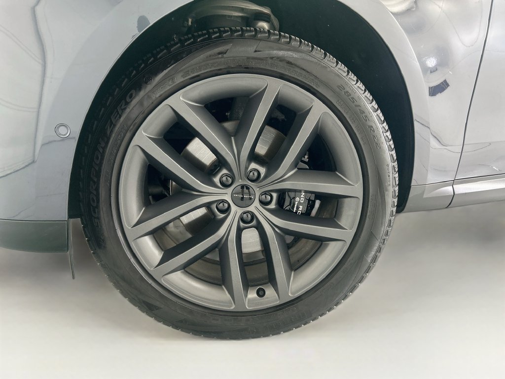 Certified 2026 Land Rover Range Rover Sport SE AWD/4WD image 29