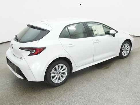 New 2025 Toyota Corolla SE image 92