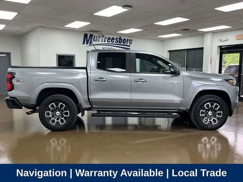 Used 2025 Chevrolet Colorado Z71 AWD/4WD image 4