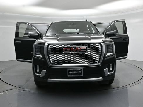 Used 2021 GMC Yukon XL Denali AWD/4WD image 31