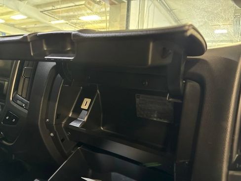 Used 2019 Chevrolet Silverado 2500 LT w/ LT Convenience Package AWD/4WD image 43