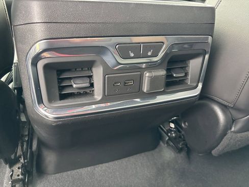 Used 2021 Chevrolet Silverado 1500 High Country w/ Safety Package II AWD/4WD image 15