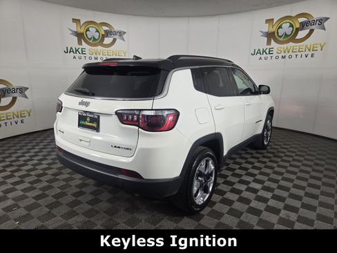 Used 2018 Jeep Compass Limited AWD/4WD image 8