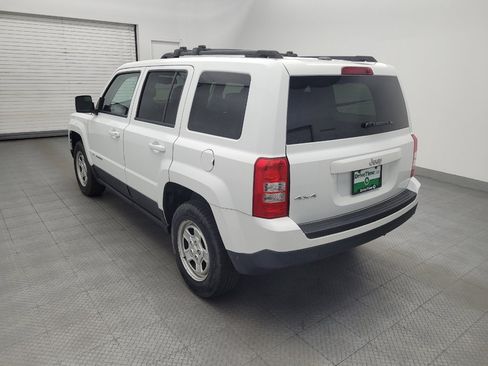 Used 2016 Jeep Patriot Sport w/ Power Value Group AWD/4WD image 5