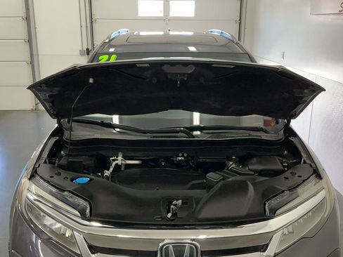 Used 2021 Honda Pilot Touring image 32