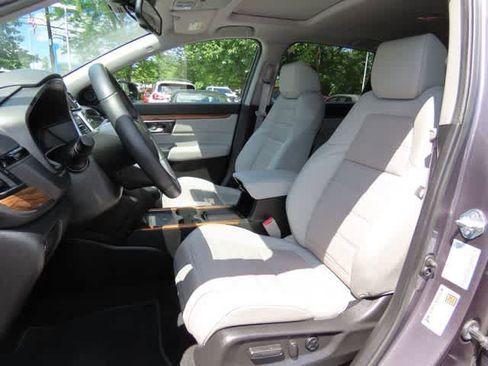 Used 2021 Honda CR-V Touring image 13