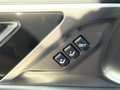 Used 2024 Subaru Outback Limited AWD/4WD image 23