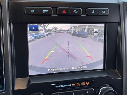 Used 2020 Ford F350 XLT w/ XLT Premium Package image 17