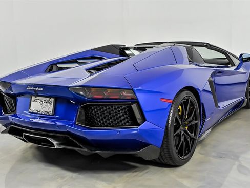 Used 2014 Lamborghini Aventador LP 700-4 AWD/4WD image 11