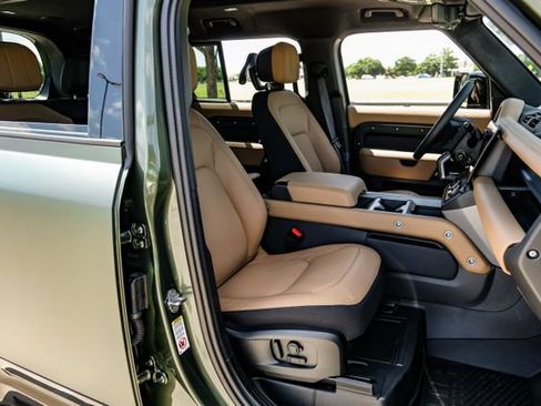 New 2026 Land Rover Defender 110 X AWD/4WD image 46