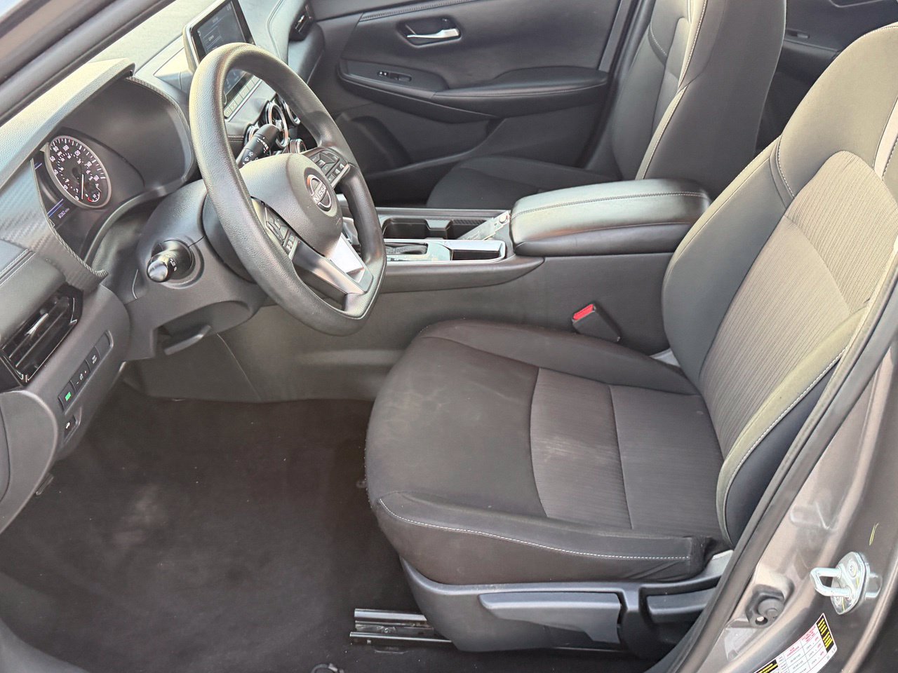 Certified 2025 Nissan Sentra SV FWD image 27