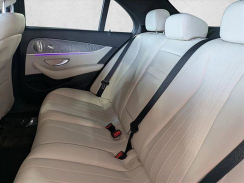 Used 2023 Mercedes-Benz E 350 Sedan image 21