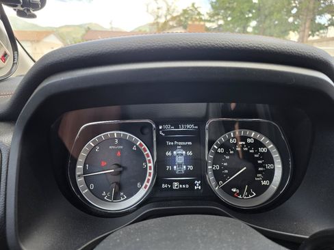 Used 2016 Nissan Titan Platinum Reserve AWD/4WD image 18