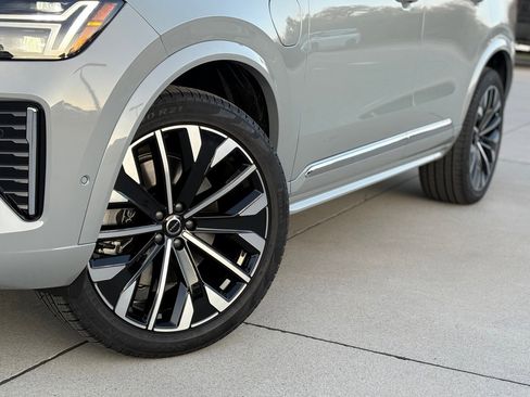 New 2026 Volvo XC90 T8 Plus image 7