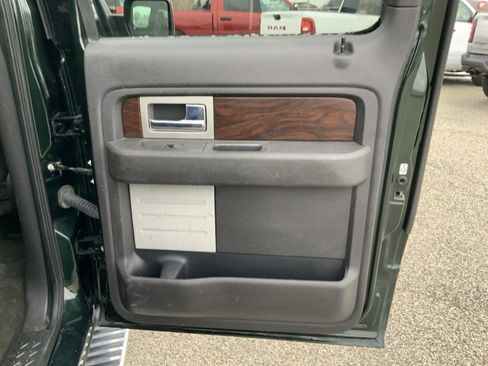 Used 2012 Ford F150 Lariat w/ Lariat Chrome Pkg image 49