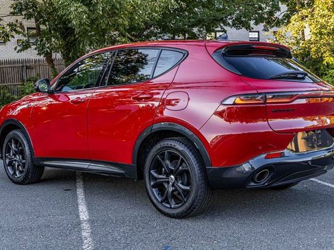 Used 2024 Dodge Hornet R/T w/ R/T Blacktop Package image 4