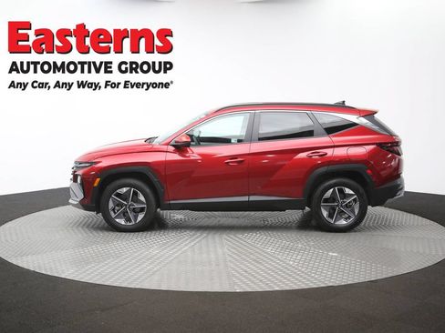 Used 2025 Hyundai Tucson SEL AWD/4WD image 61