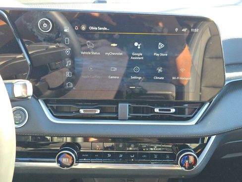 Used 2026 Chevrolet Equinox LT w/ Convenience Package II image 16