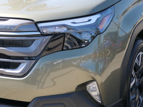 Certified 2026 Subaru Forester Premium AWD/4WD image 8