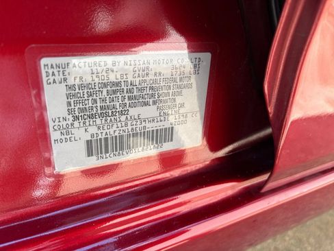 Used 2025 Nissan Versa SV FWD image 23