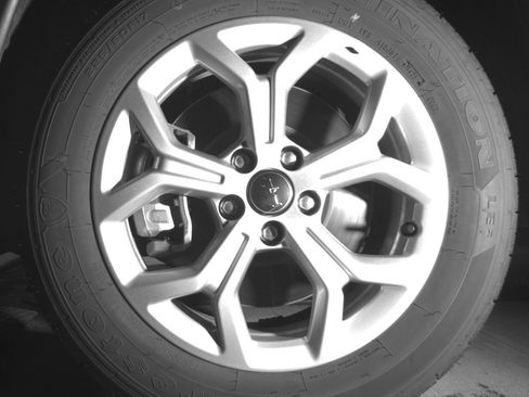 Used 2025 Jeep Compass Latitude image 12