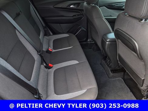 Used 2025 Chevrolet TrailBlazer LT w/ Convenience Package FWD image 15
