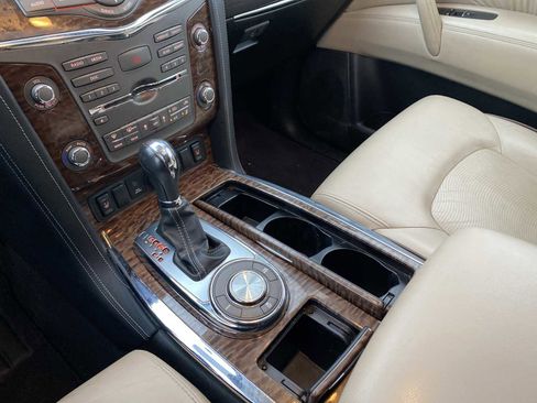 Used 2018 Nissan Armada SL w/ Premium Package image 17