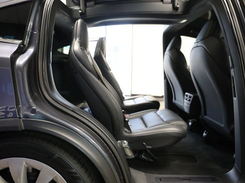 Used 2020 Tesla Model X Long Range AWD/4WD image 42