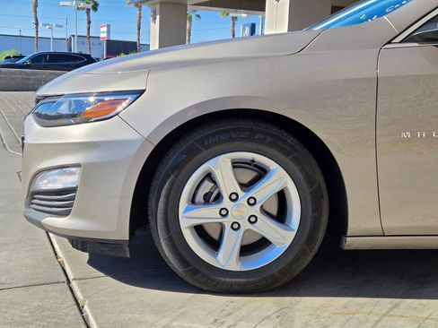 Used 2024 Chevrolet Malibu LS FWD image 5