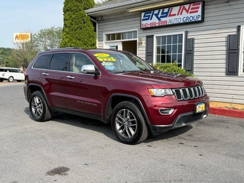 Used 2017 Jeep Grand Cherokee Limited AWD/4WD image 2