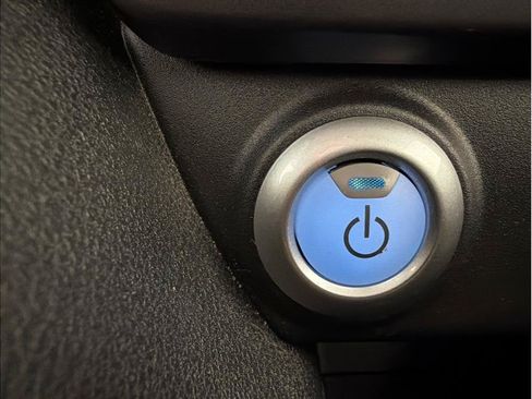 Used 2025 Nissan Leaf S FWD image 19