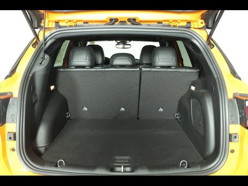 New 2026 Jeep Compass Limited w/ Sun, Sound & Navigation Group AWD/4WD image 15