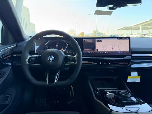 New 2026 BMW 530i w/ M Sport Package image 17