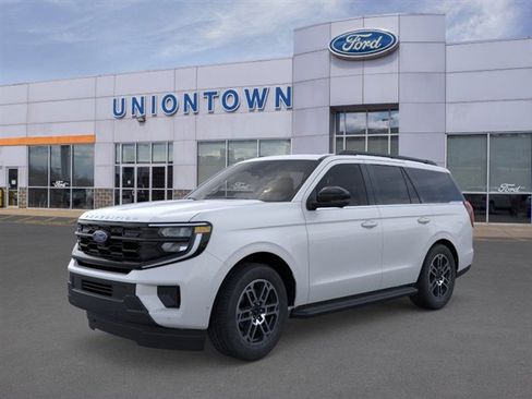 New 2025 Ford Expedition Active image 1