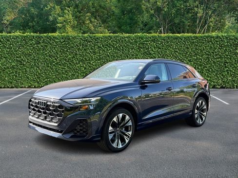 Used 2025 Audi Q8 Premium Plus AWD/4WD image 8
